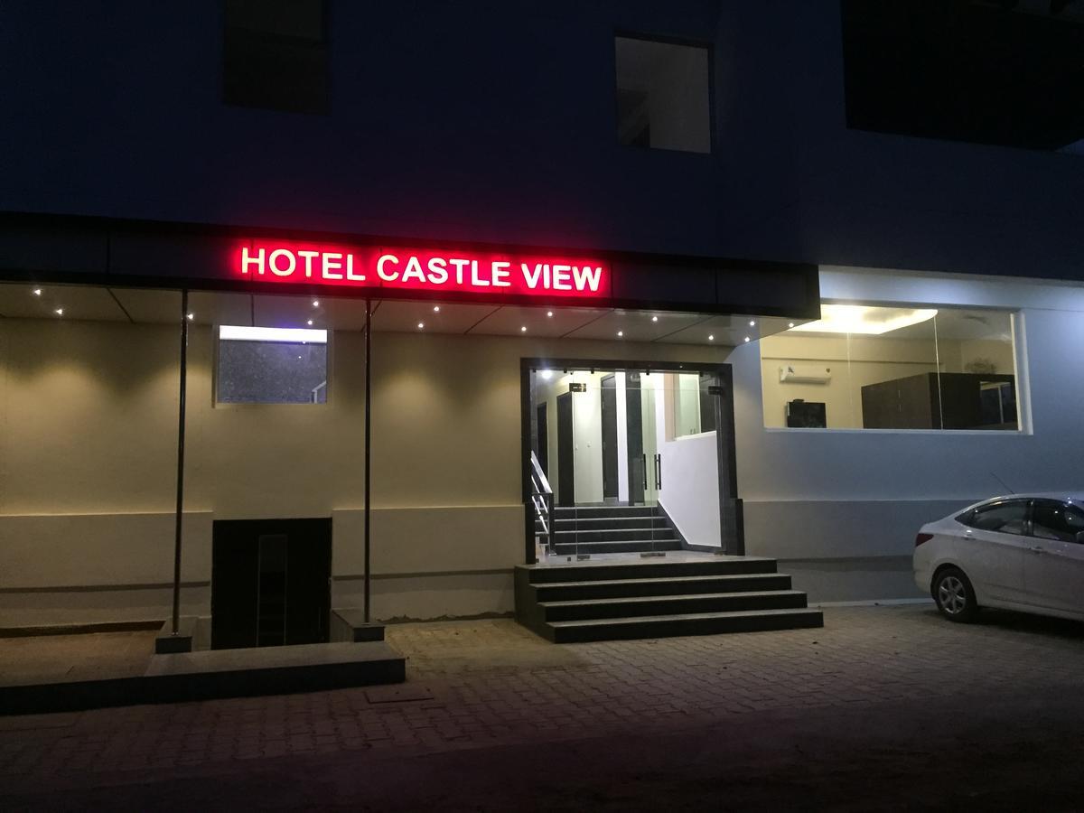 Hotel Castle View Агра Екстериор снимка